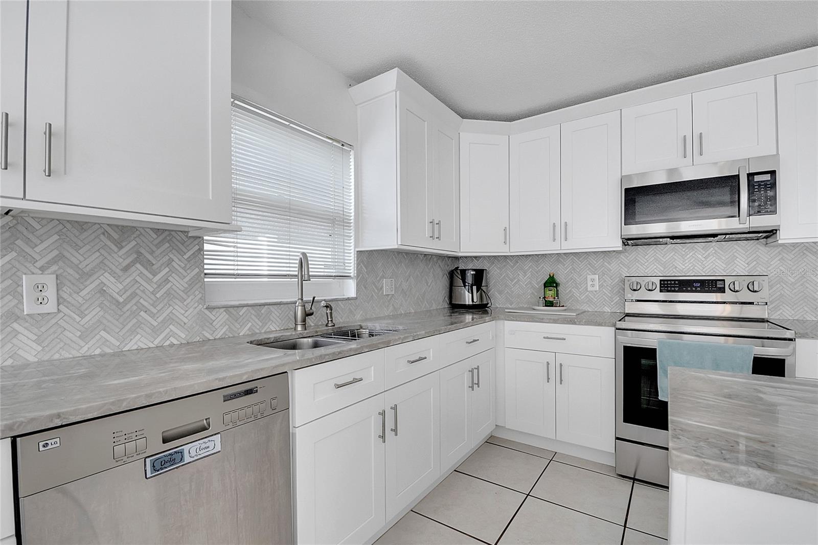 Image 46 of 64 For 3030 Holland Drive