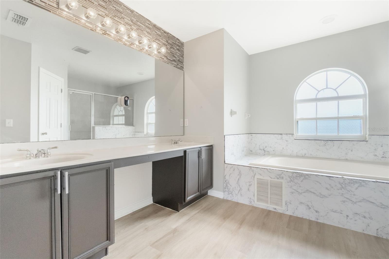 Image 27 of 36 For 5456 Crepe Myrtle Circle