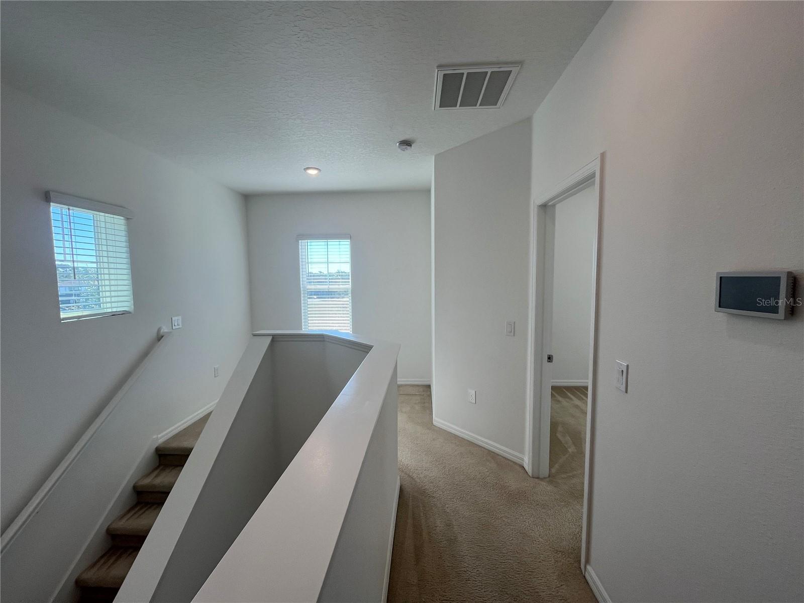 Image 12 of 23 For 15114 Stuttgart Alley