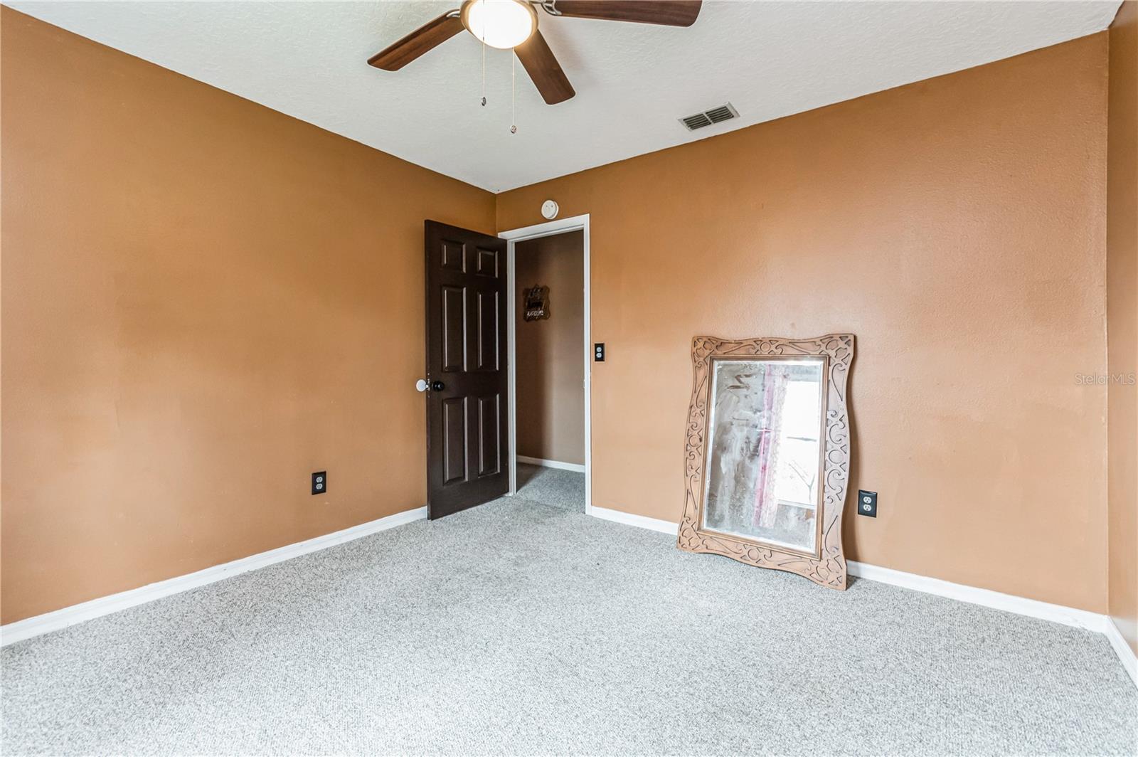 Image 20 of 28 For 2405 Abalone Boulevard