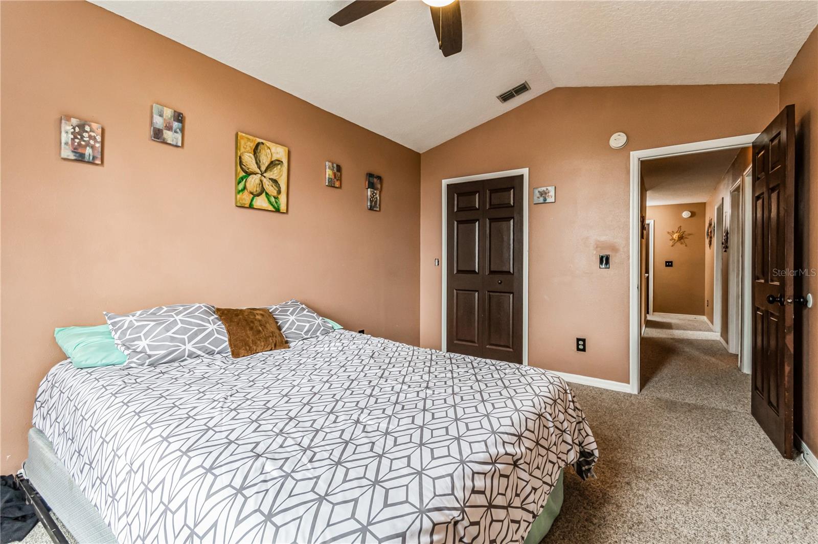 Image 24 of 28 For 2405 Abalone Boulevard