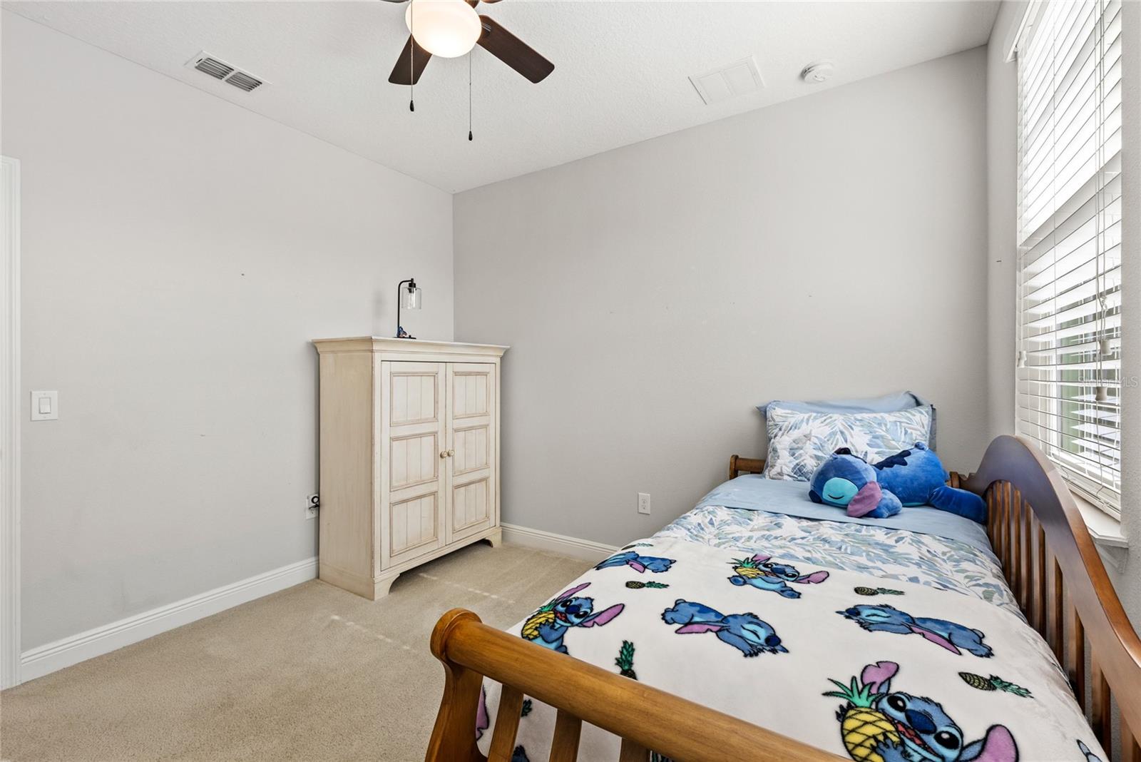 Image 34 of 55 For 14673 Glade Hill Park Way