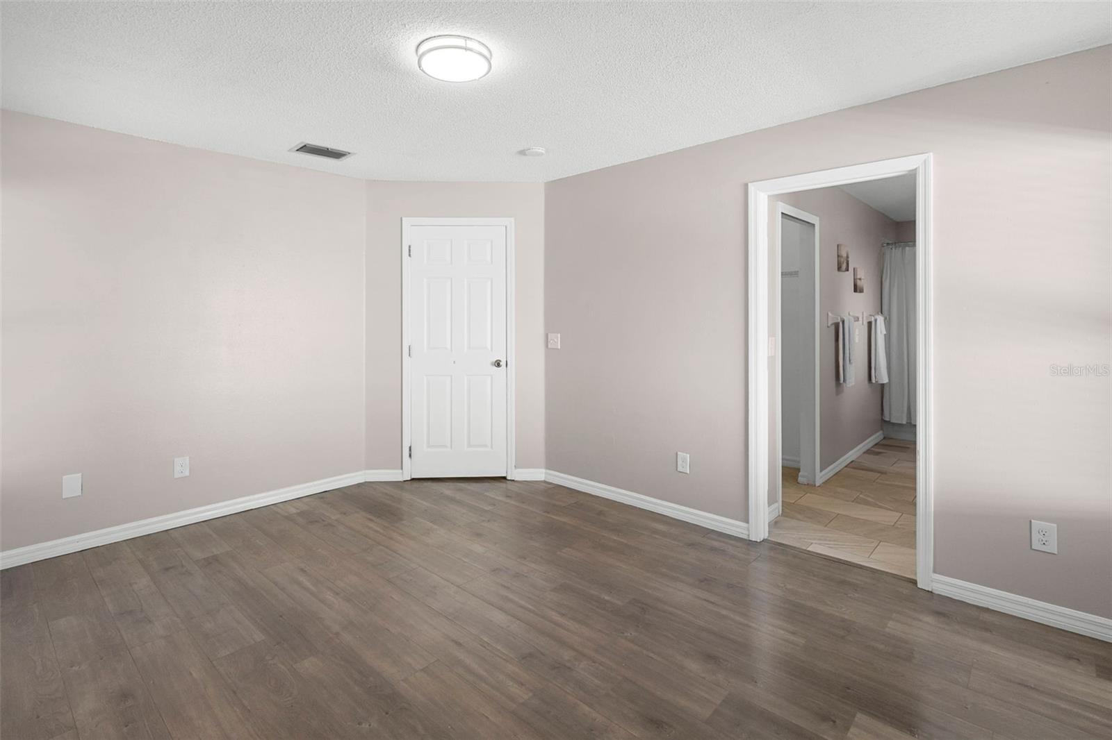 Image 12 of 43 For 612 Dharma Circle