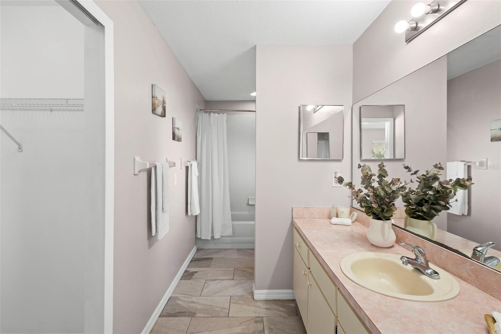 Image 16 of 43 For 612 Dharma Circle