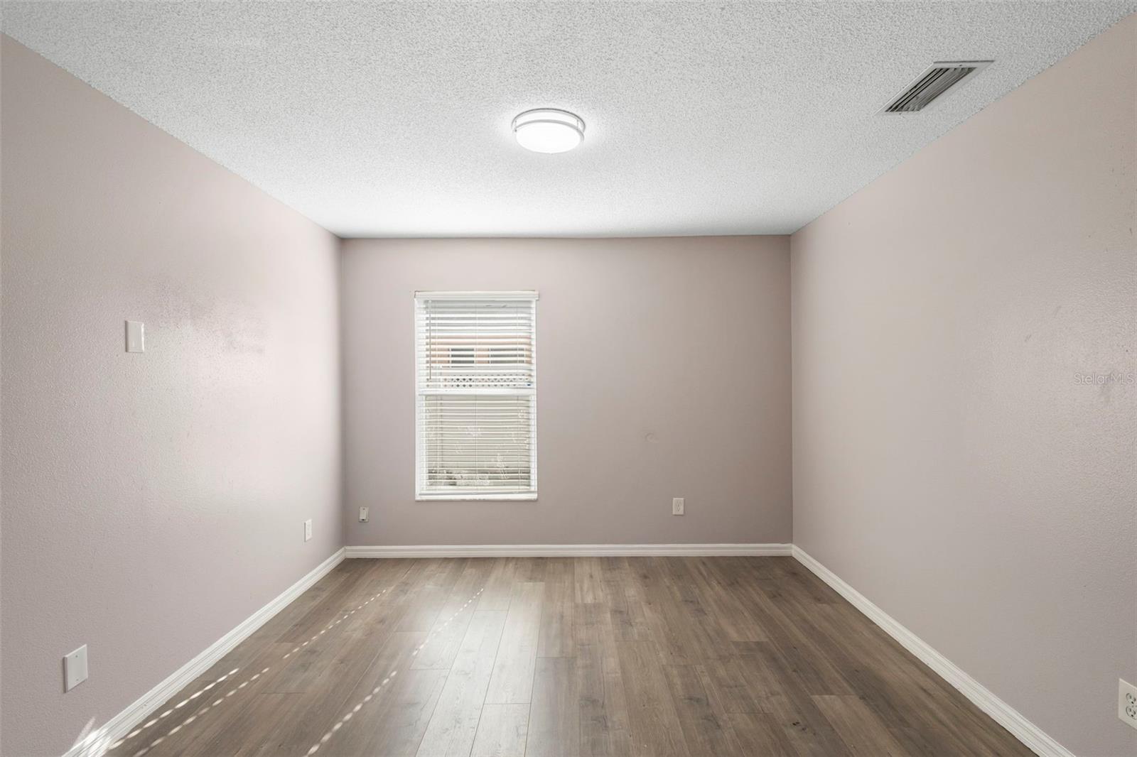 Image 24 of 43 For 612 Dharma Circle