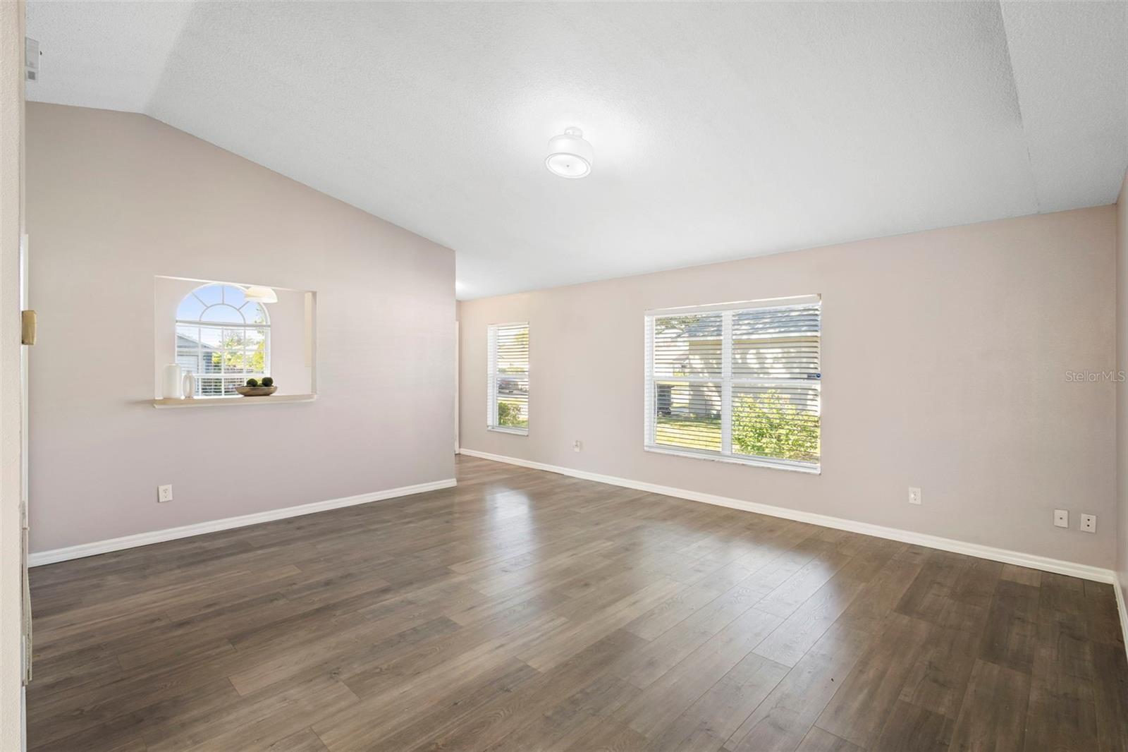 Image 4 of 43 For 612 Dharma Circle