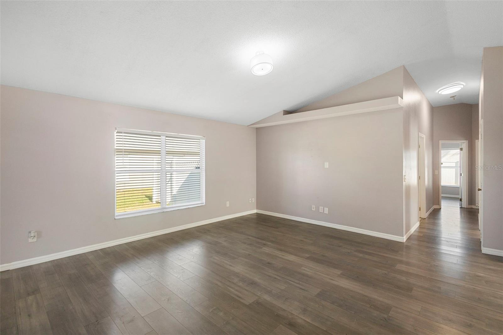 Image 5 of 43 For 612 Dharma Circle