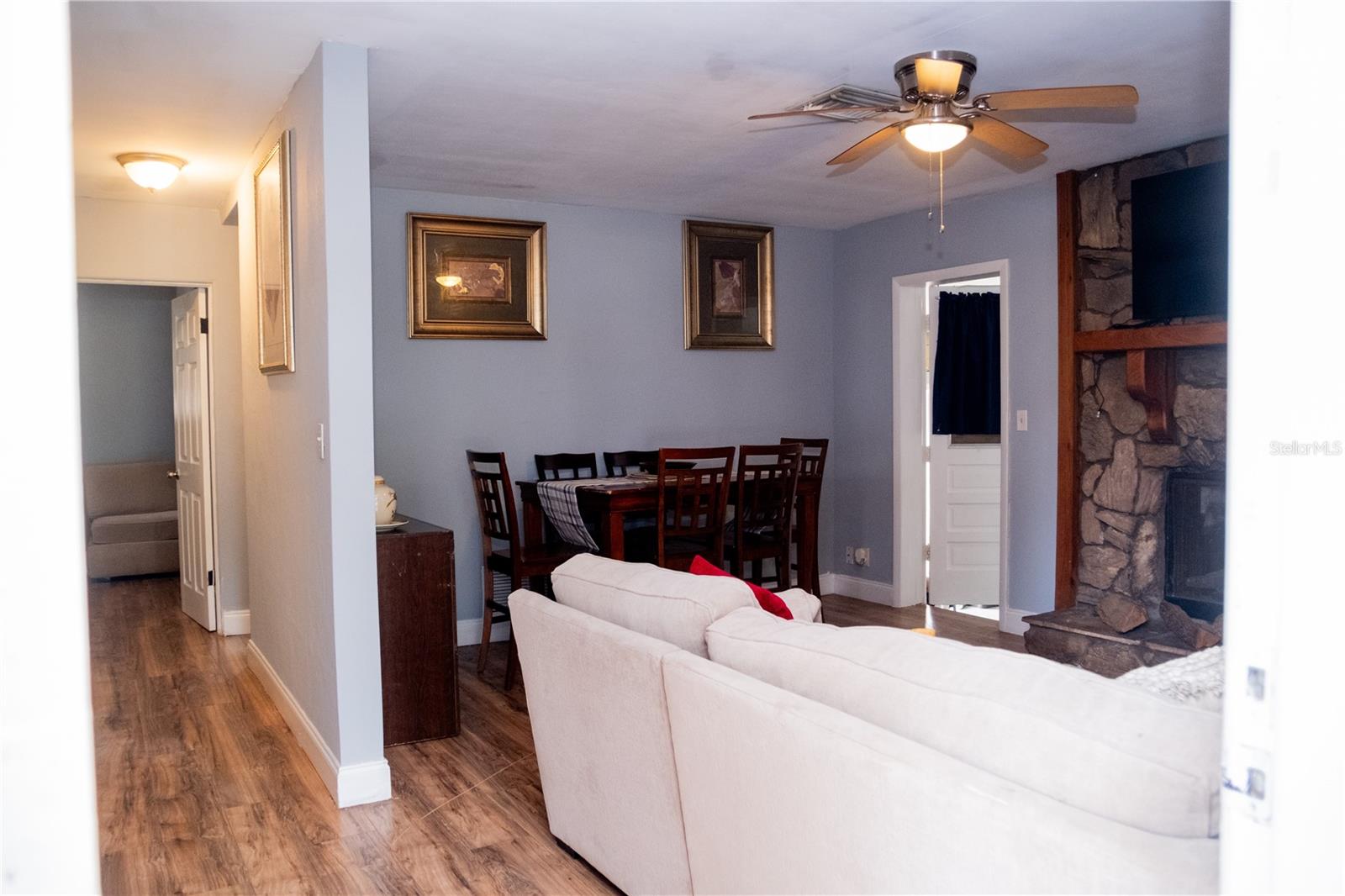 Image 6 of 17 For 313 Center Avenue