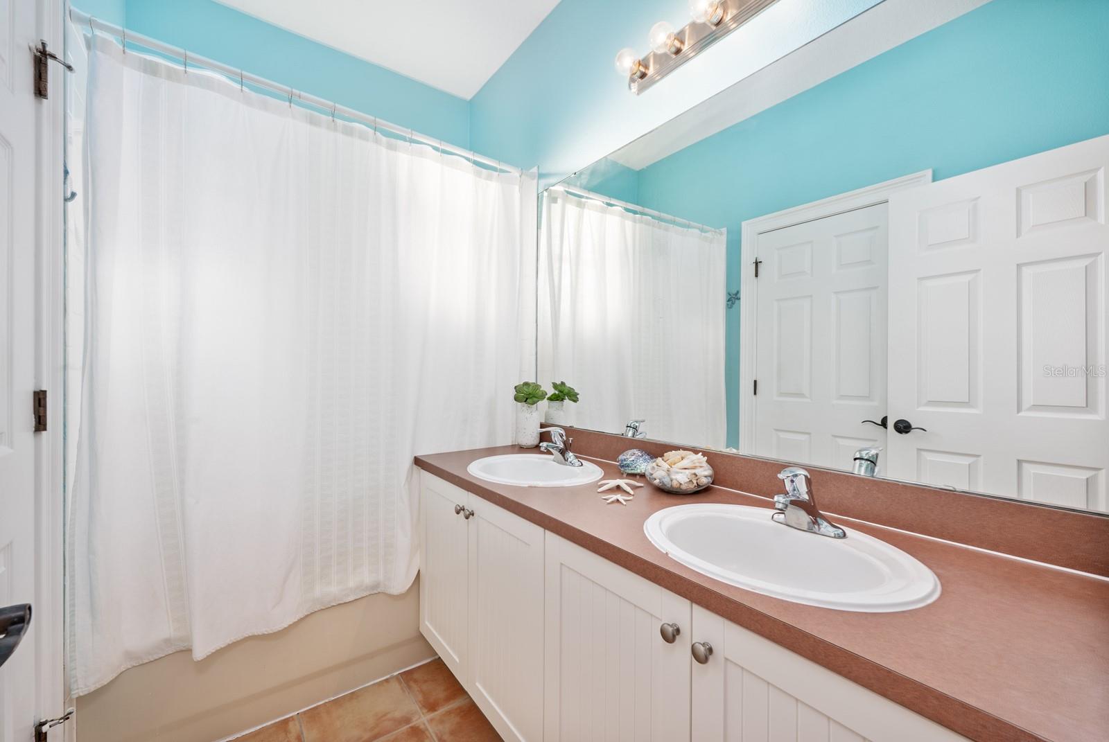 Image 19 of 47 For 4213 Alcott Circle