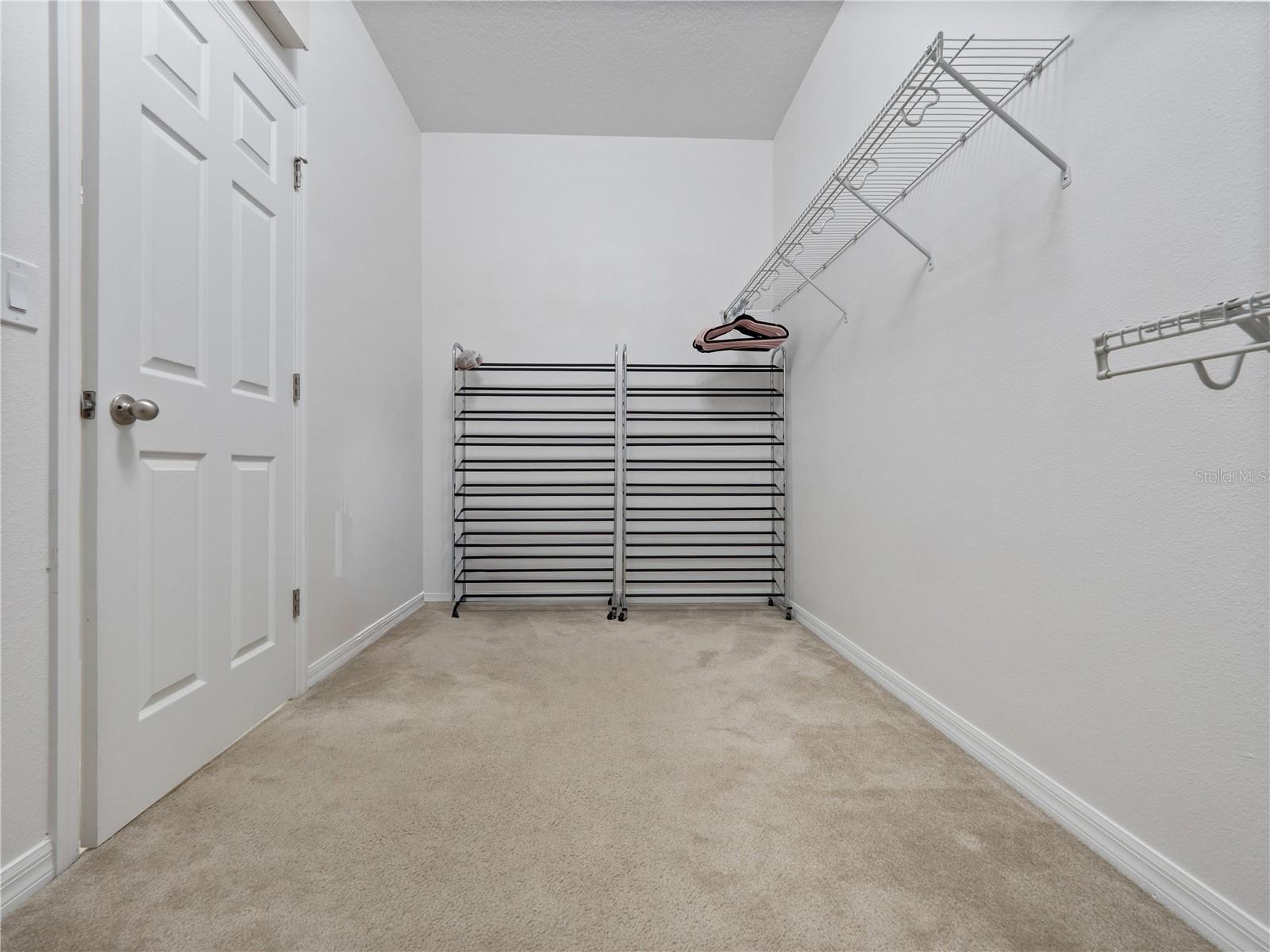 Image 54 of 98 For 780 Daisy Hill Court