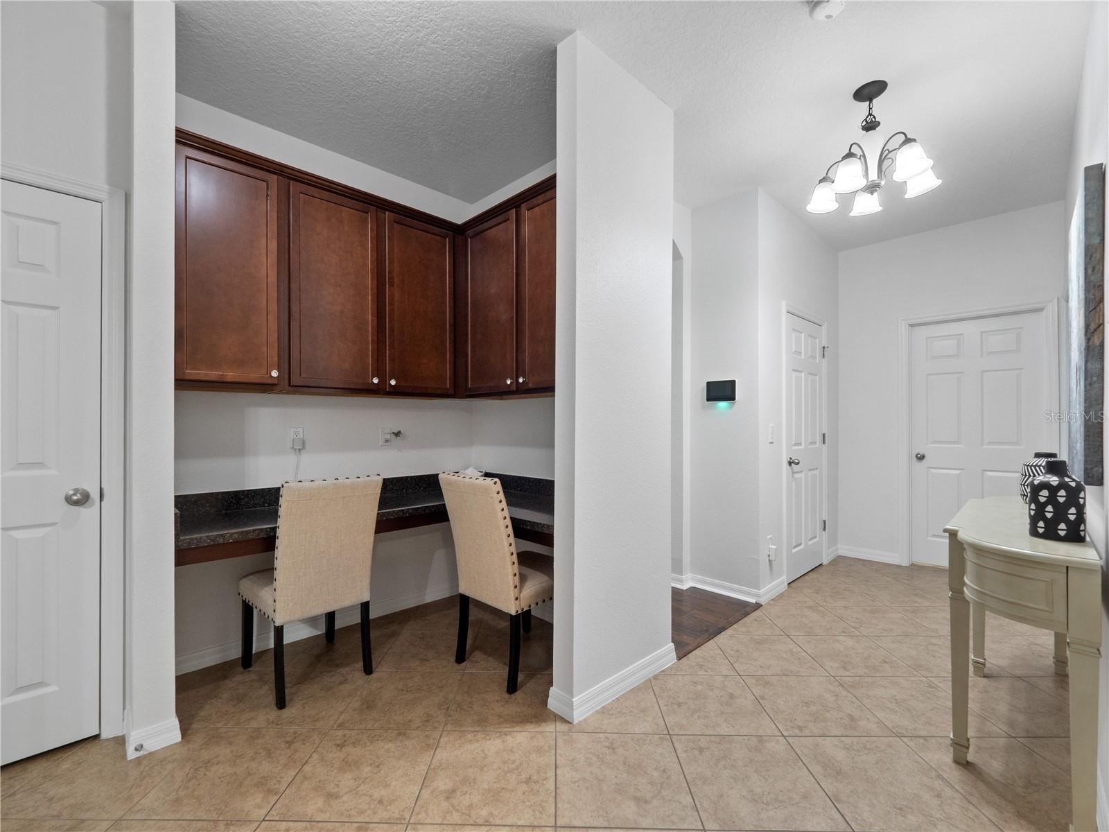 Image 63 of 98 For 780 Daisy Hill Court