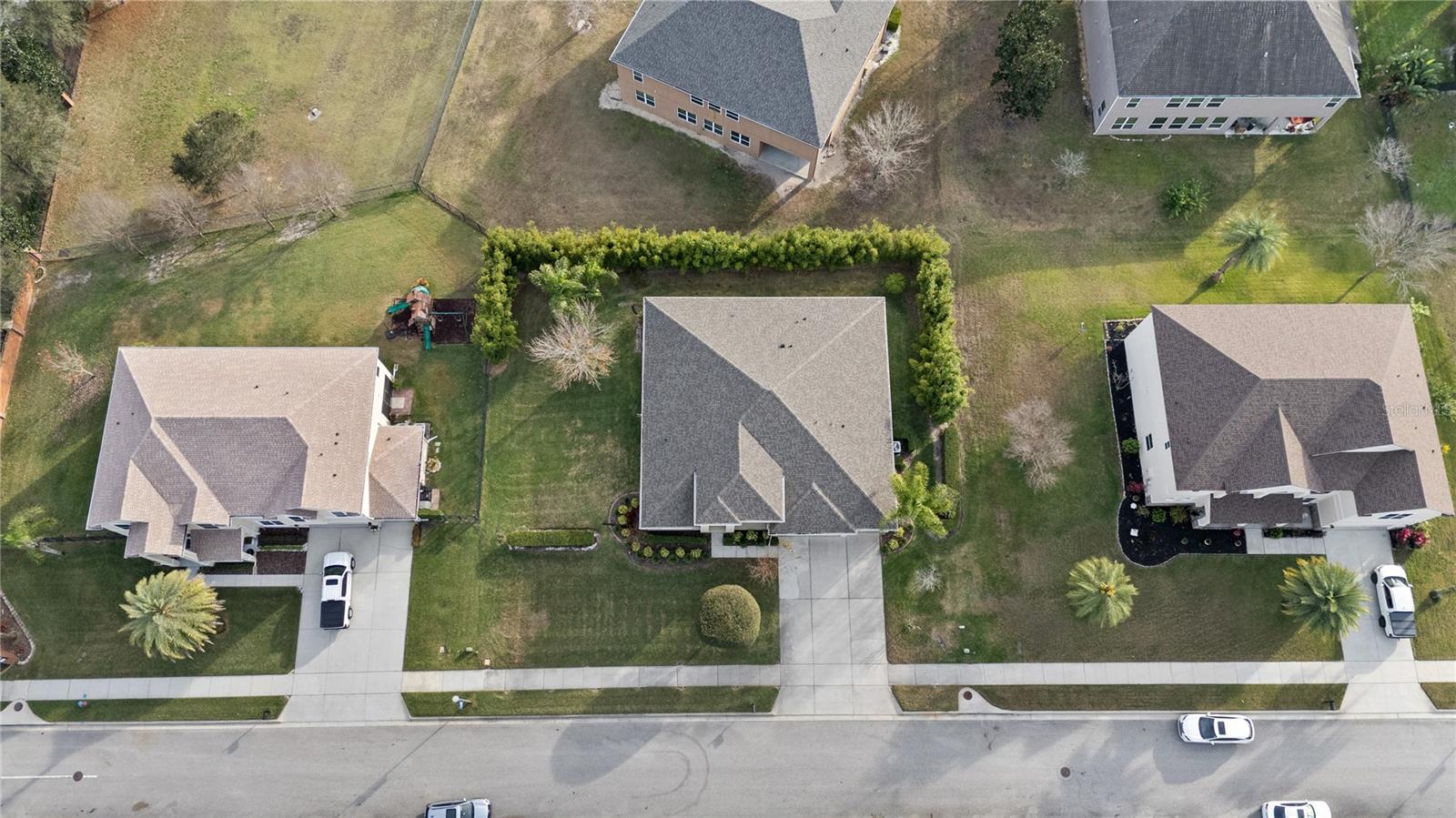 Image 75 of 98 For 780 Daisy Hill Court