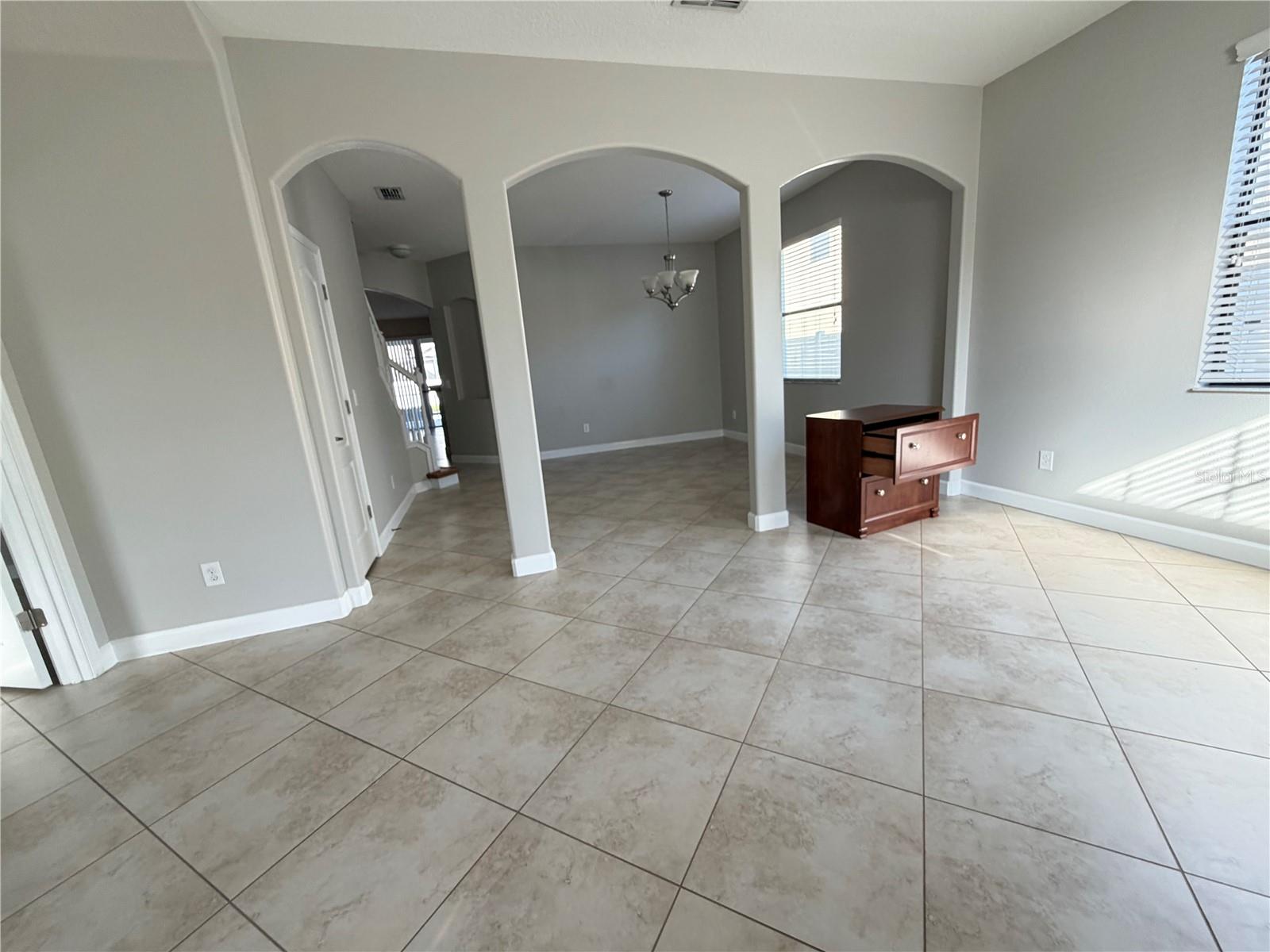 Image 2 of 33 For 2069 Nerva Road