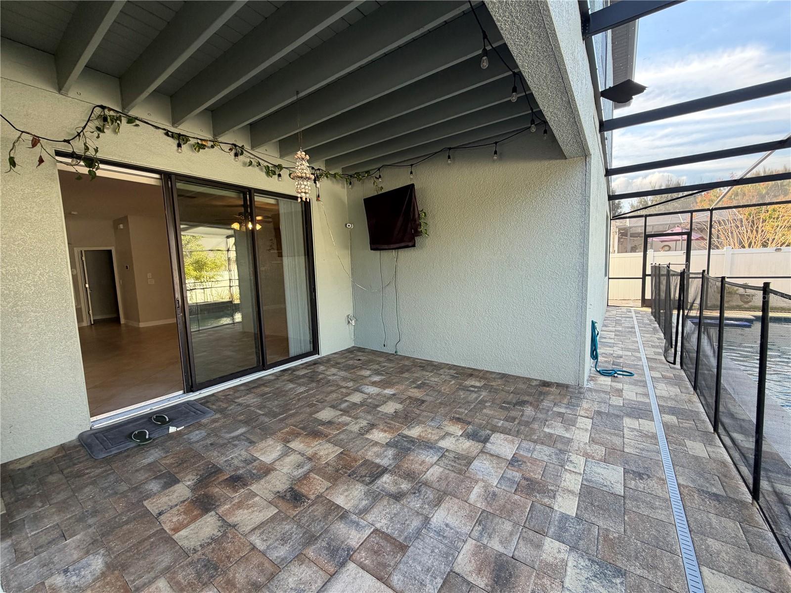 Image 30 of 33 For 2069 Nerva Road