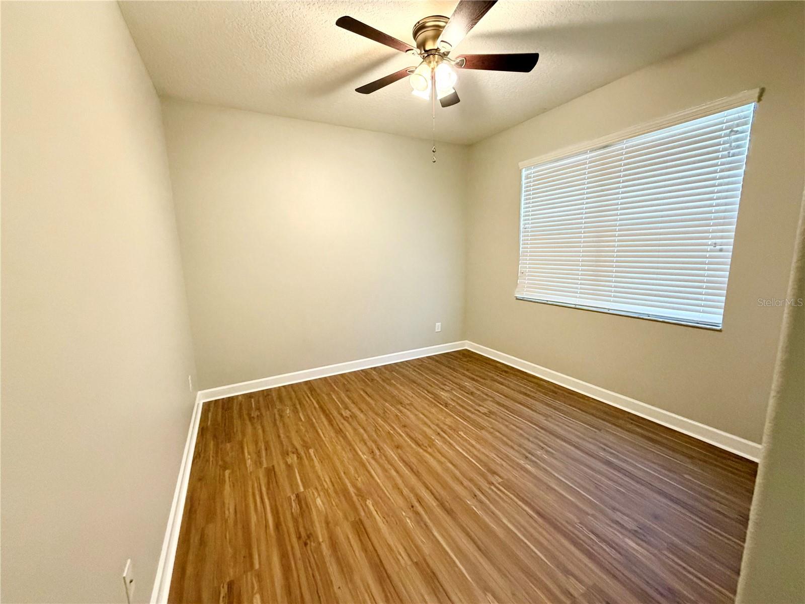 Image 8 of 33 For 2069 Nerva Road