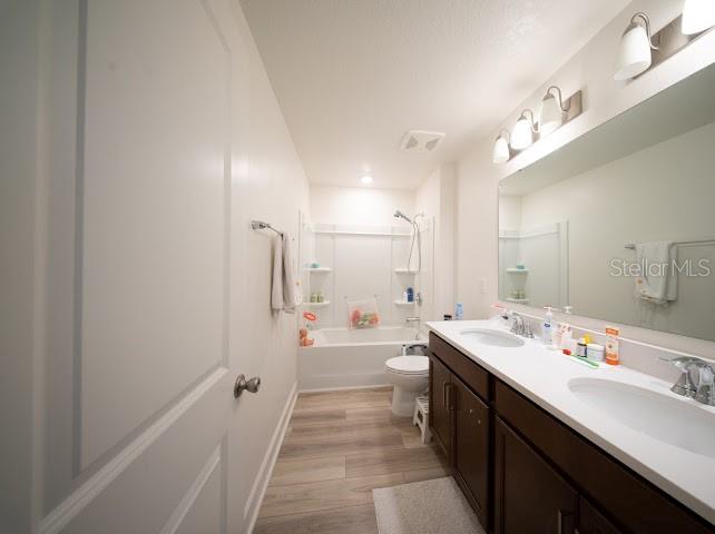 Image 47 of 72 For 16301 Sanctuary Reserve Loop