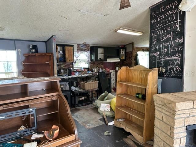 Image 5 of 13 For 10207 Pike Drive