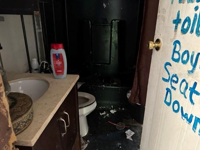 Image 7 of 13 For 10207 Pike Drive