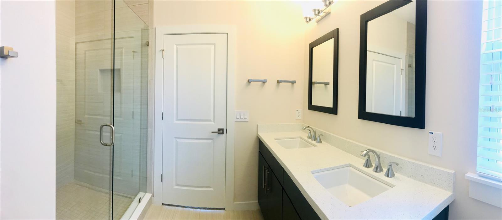 Image 17 of 23 For 11728 Water Run Alley