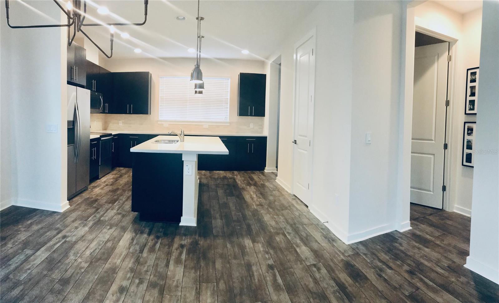 Image 5 of 23 For 11728 Water Run Alley