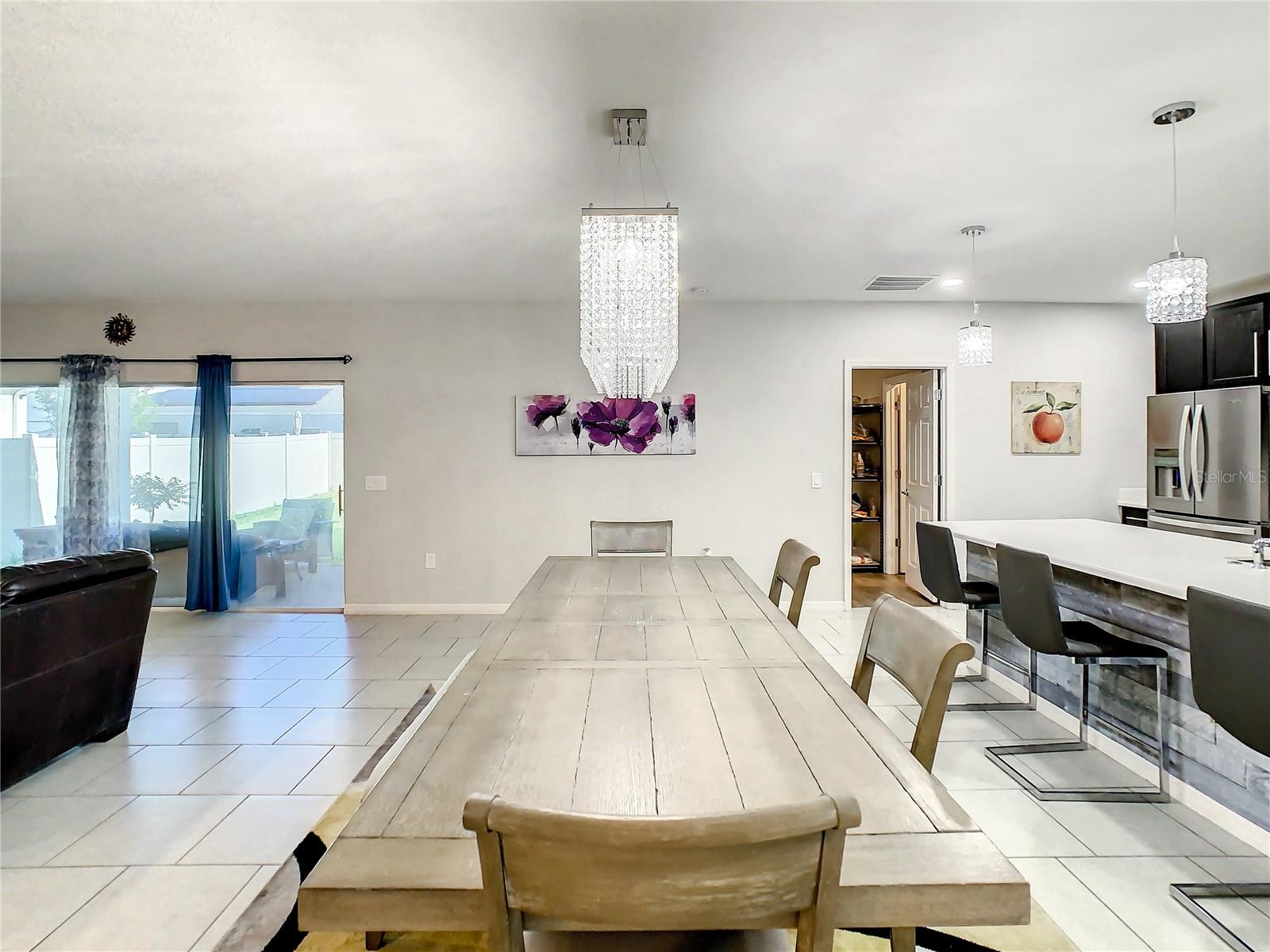 Image 14 of 43 For 2742 Parkfield Road