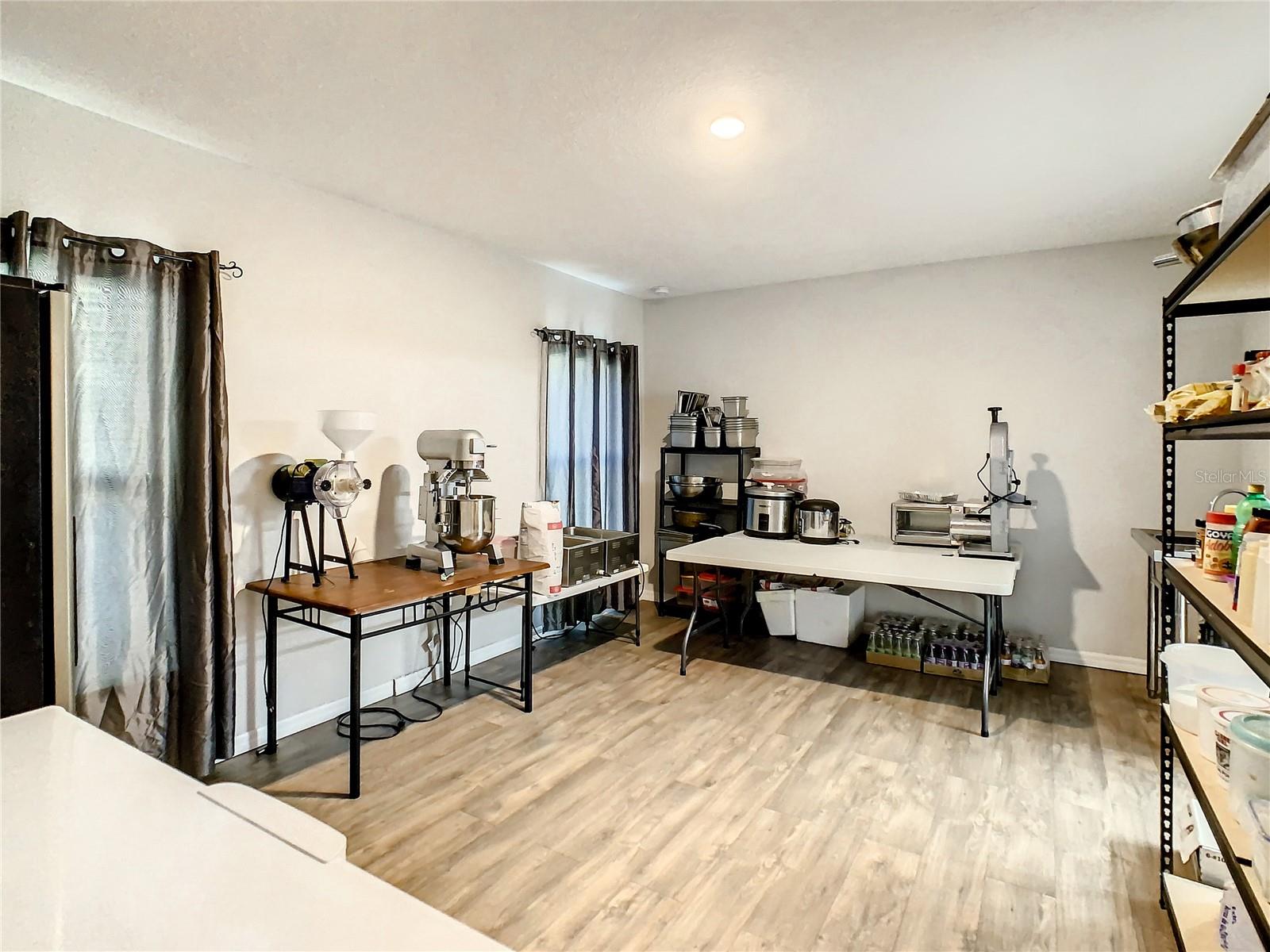 Image 22 of 43 For 2742 Parkfield Road