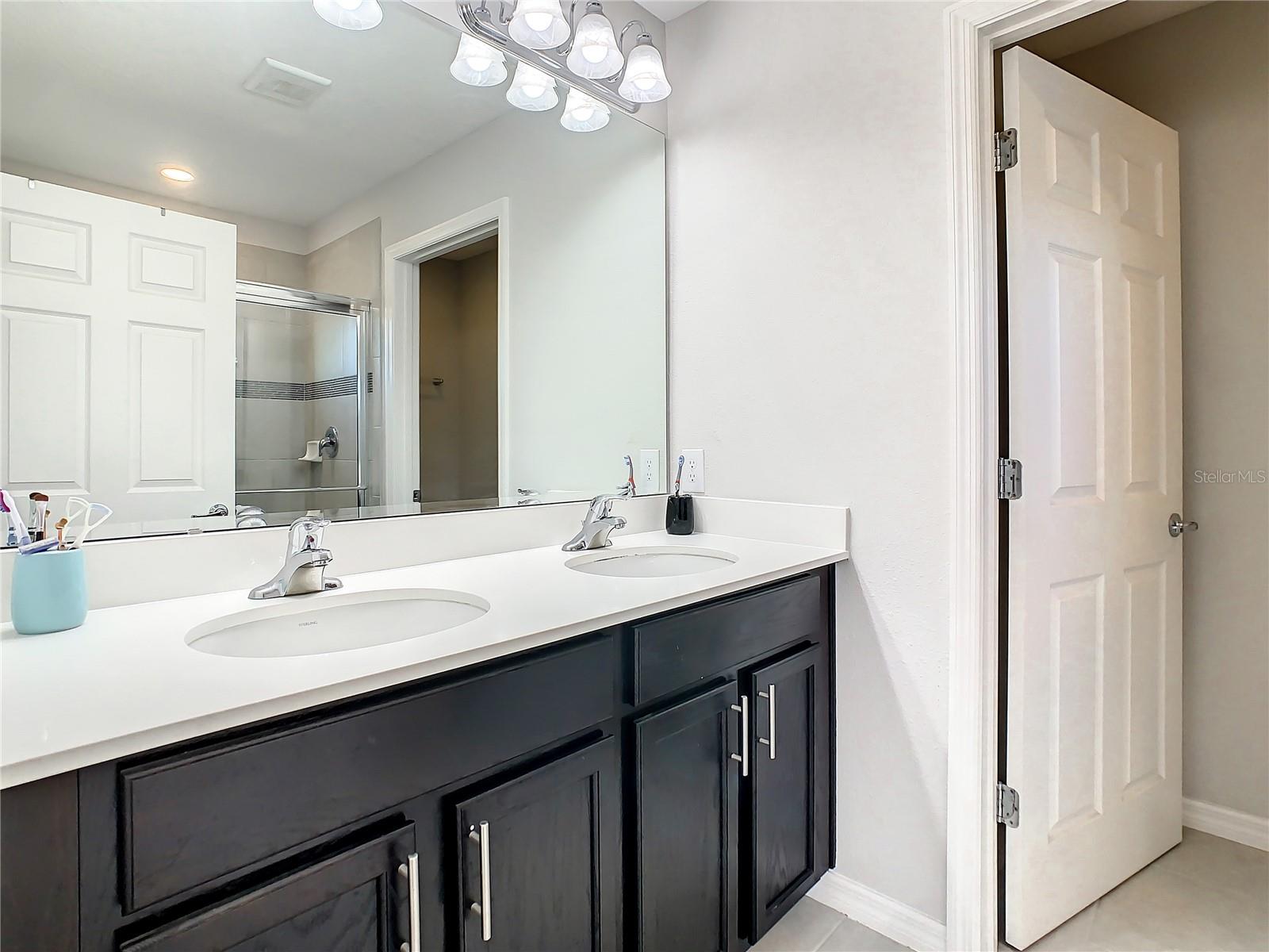 Image 29 of 43 For 2742 Parkfield Road