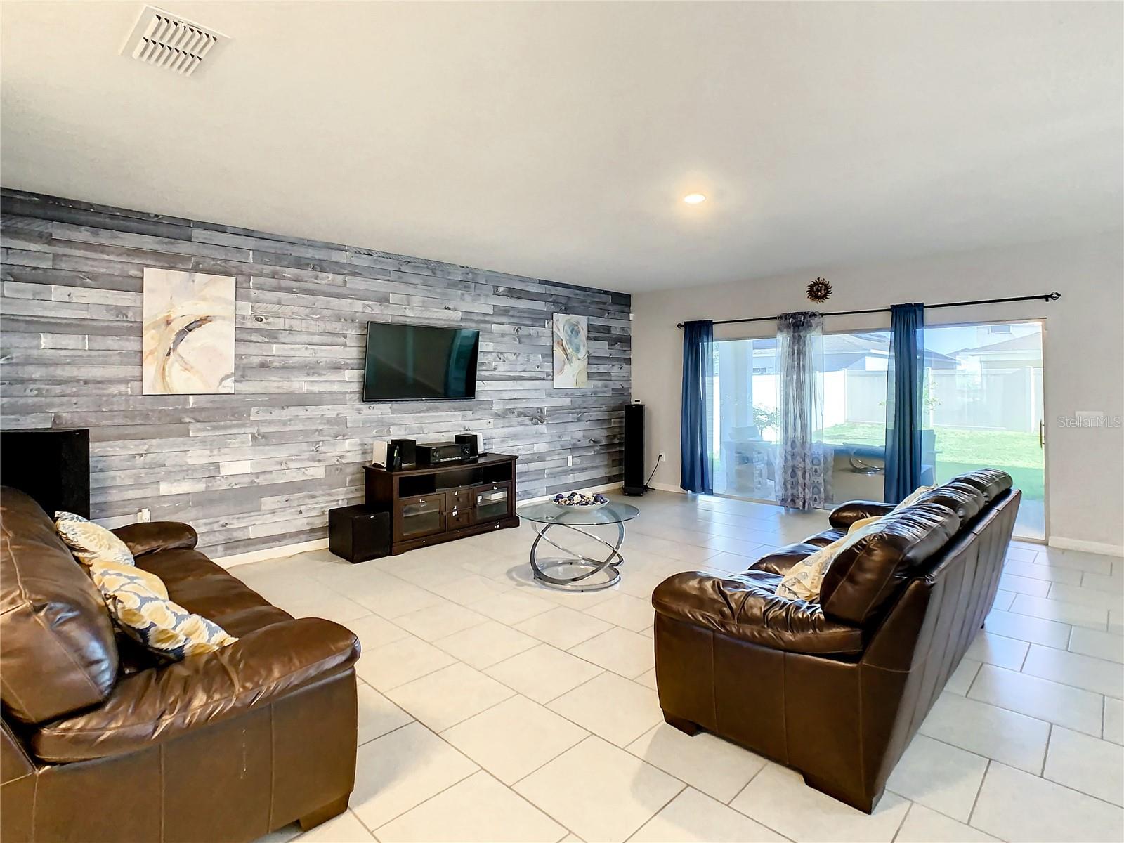 Image 8 of 43 For 2742 Parkfield Road