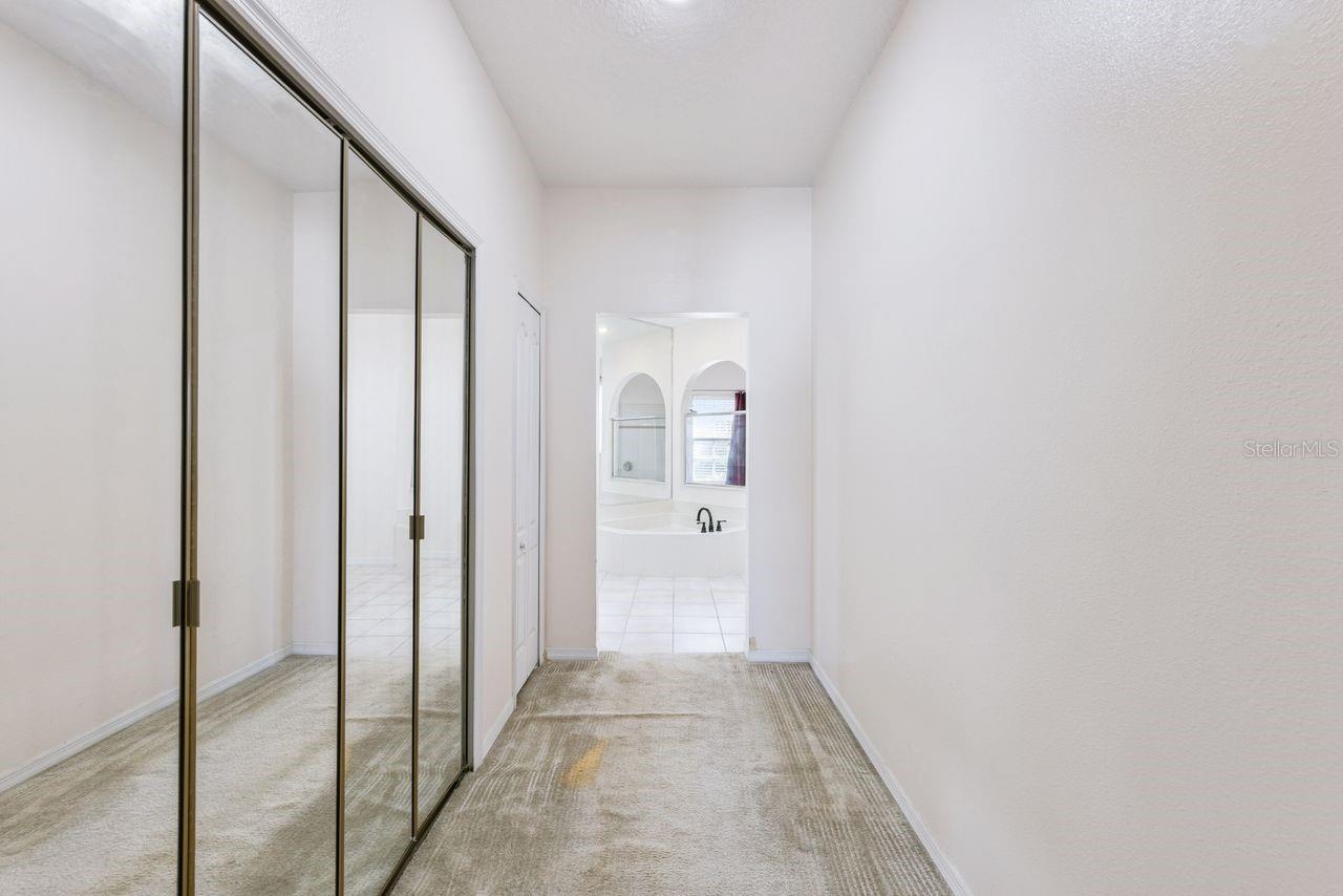 Image 19 of 43 For 4489 Saddleworth Circle