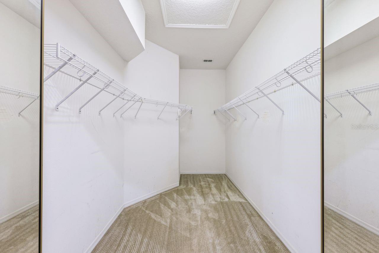 Image 20 of 43 For 4489 Saddleworth Circle