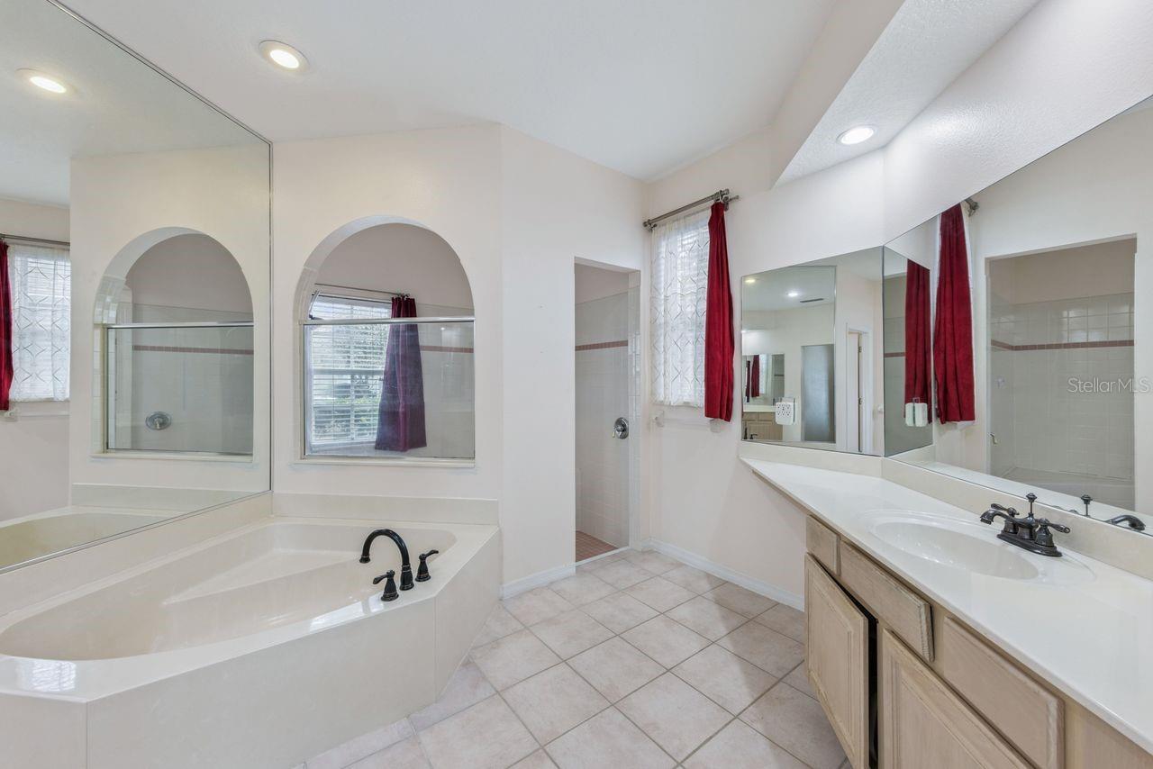 Image 24 of 43 For 4489 Saddleworth Circle