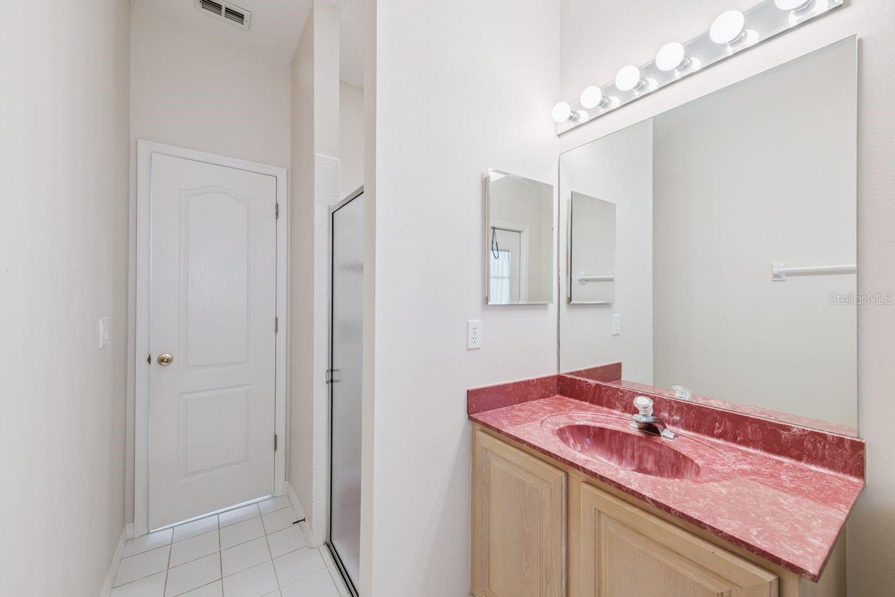 Image 30 of 43 For 4489 Saddleworth Circle