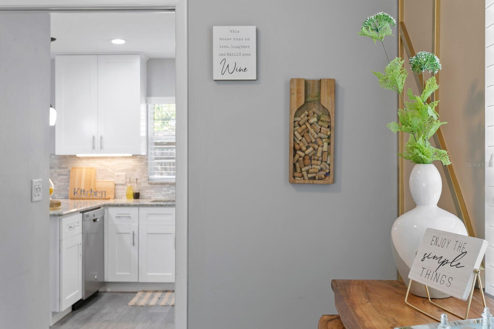 Image 19 of 56 For 14009 Dominion Court