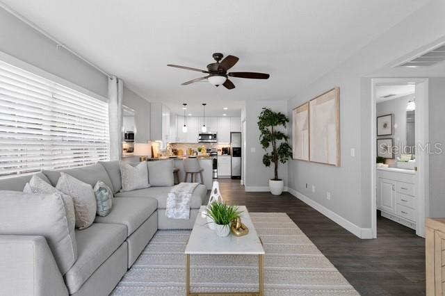 Image 24 of 56 For 14009 Dominion Court