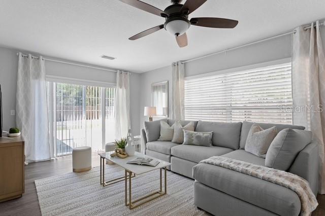 Image 25 of 56 For 14009 Dominion Court