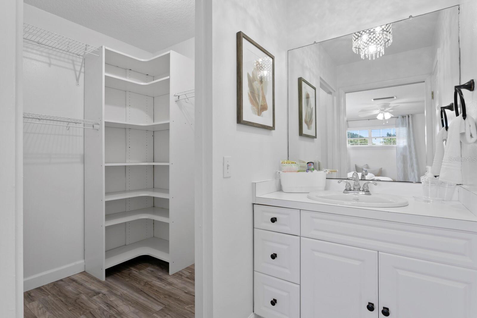 Image 54 of 56 For 14009 Dominion Court