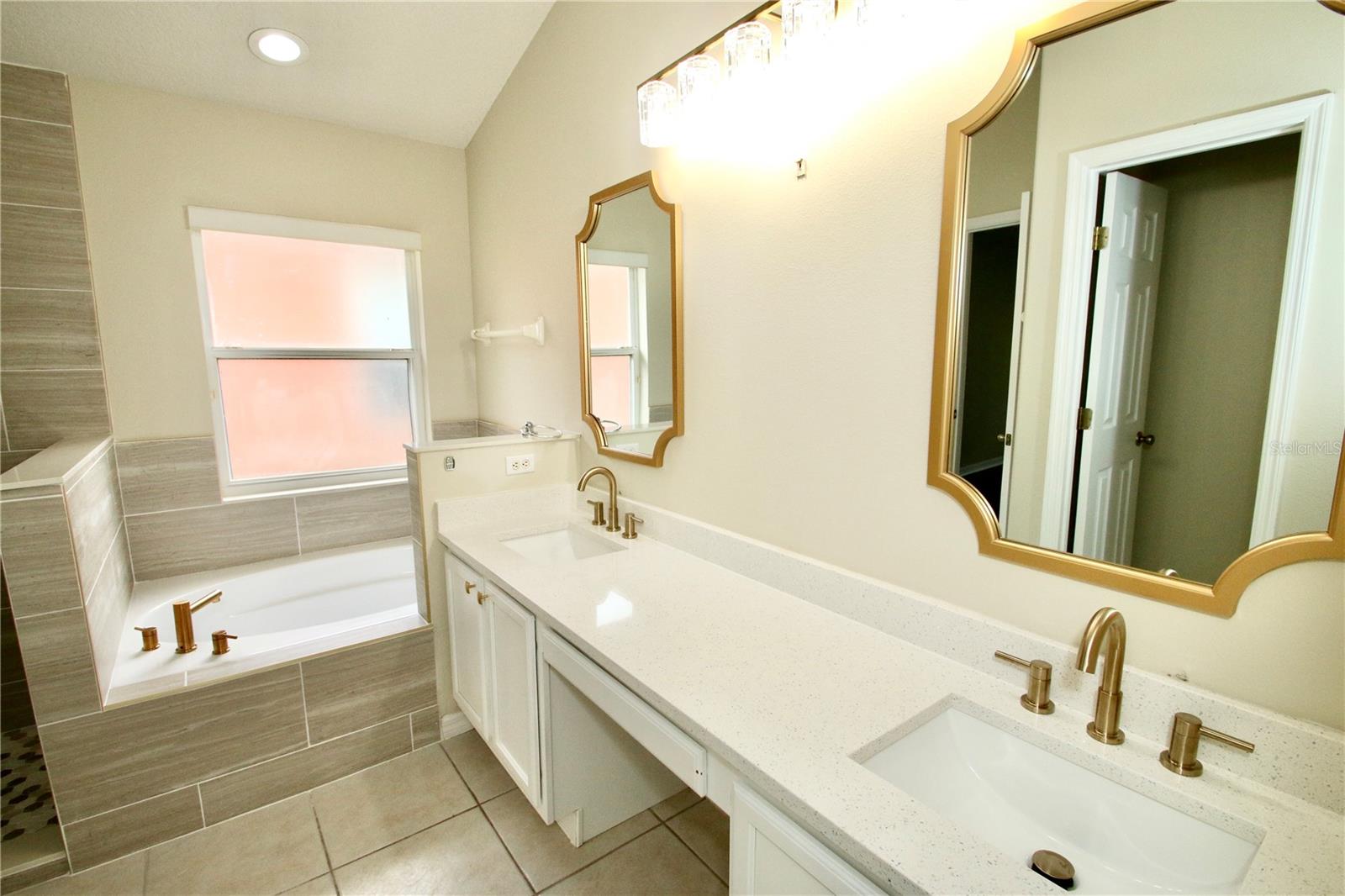 Image 11 of 43 For 1207 Greenley Avenue