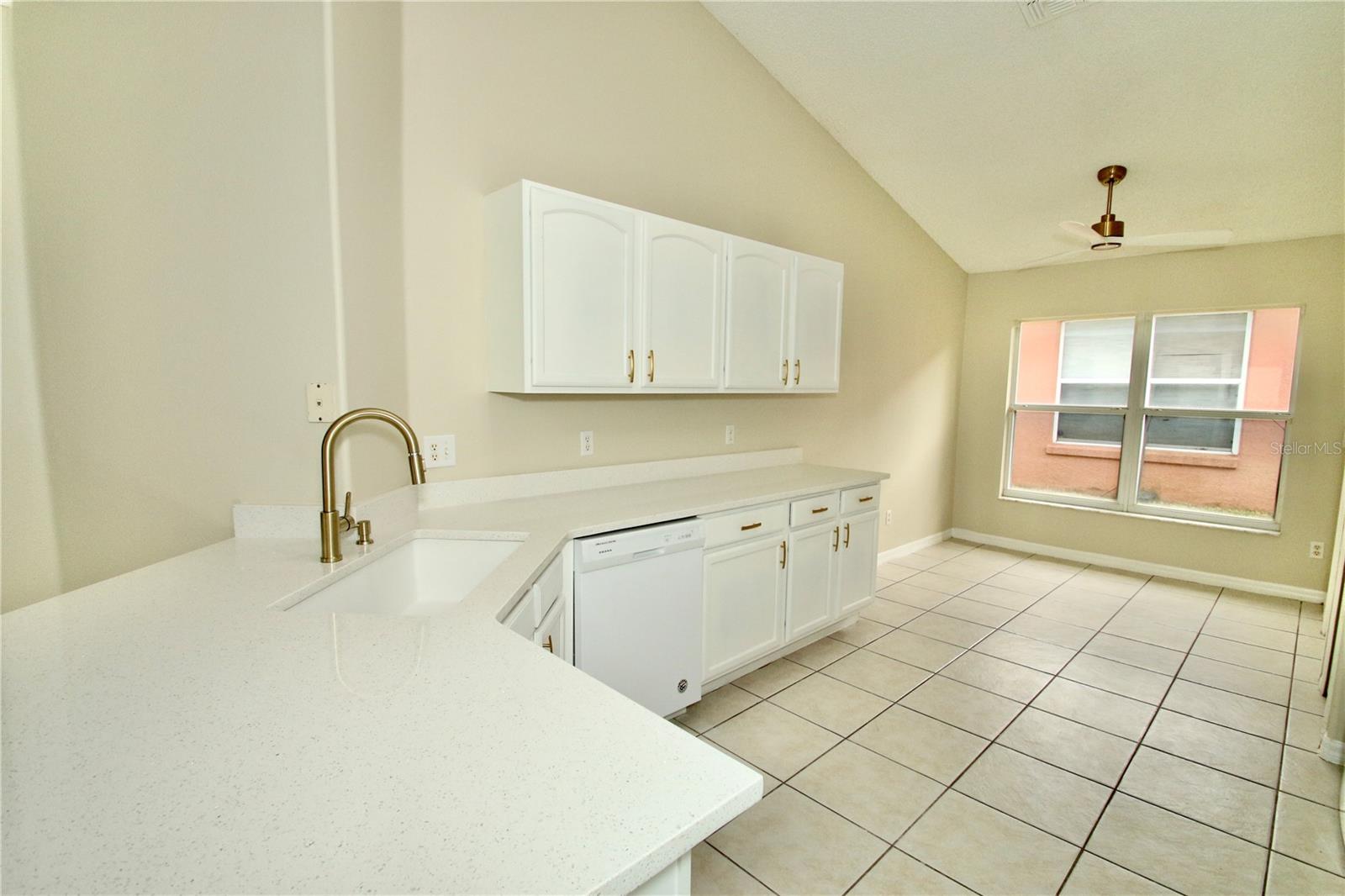 Image 15 of 43 For 1207 Greenley Avenue