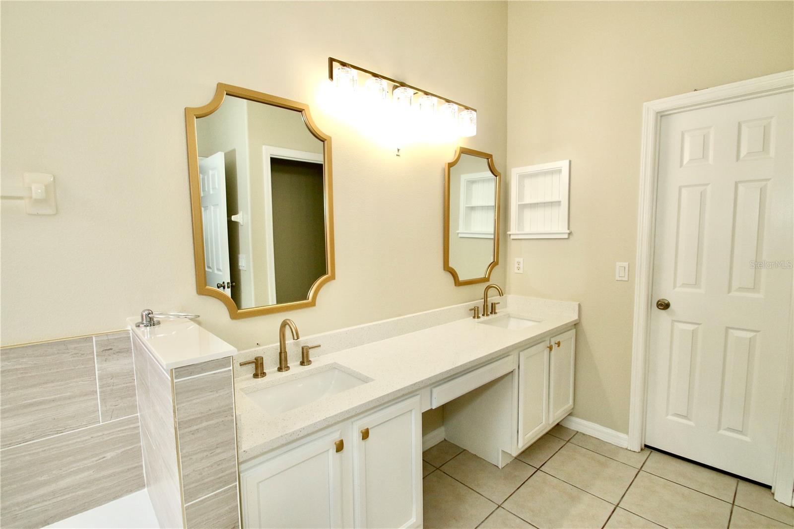 Image 7 of 43 For 1207 Greenley Avenue