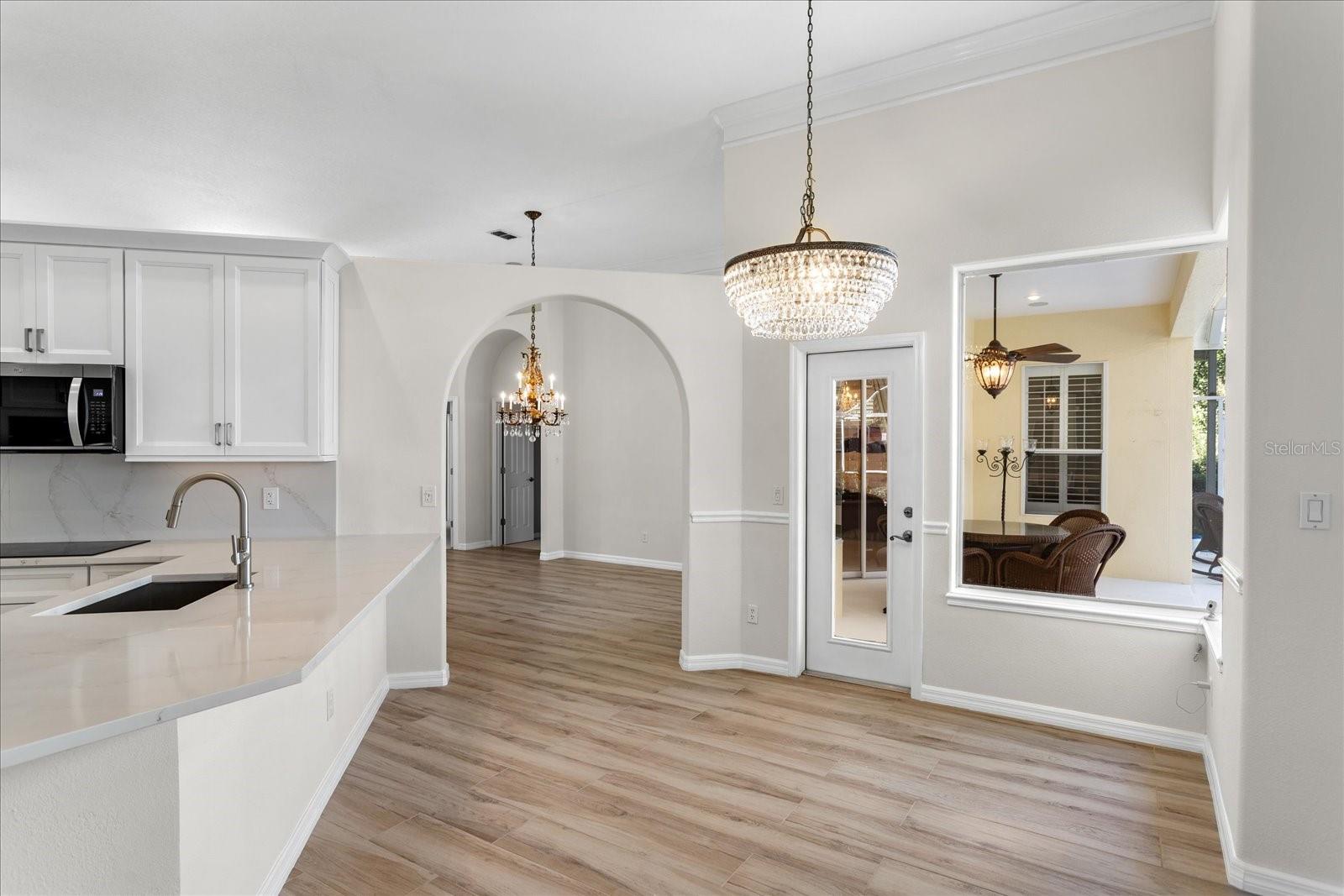 Image 15 of 40 For 1391 Shady Knoll Court