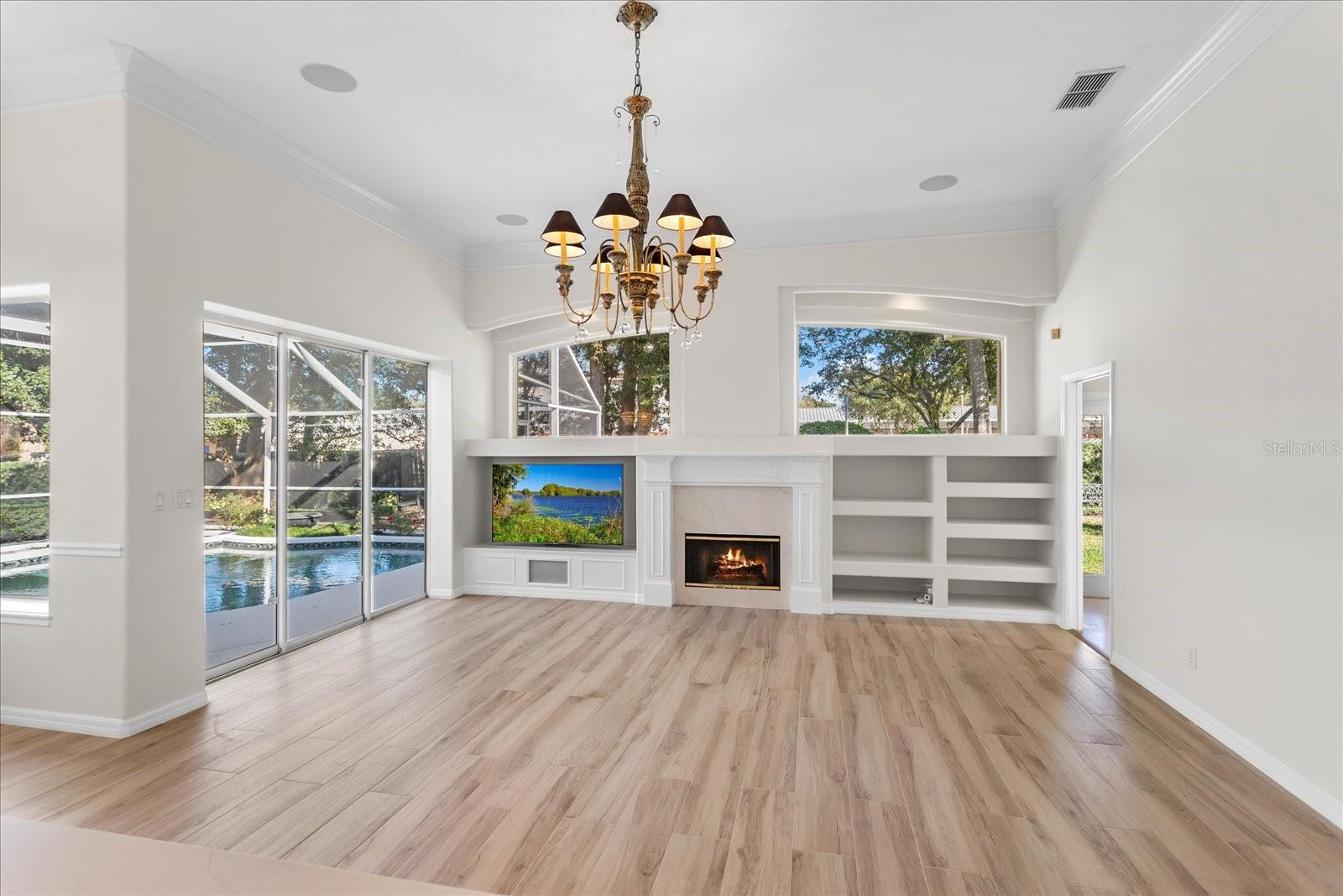 Image 16 of 40 For 1391 Shady Knoll Court