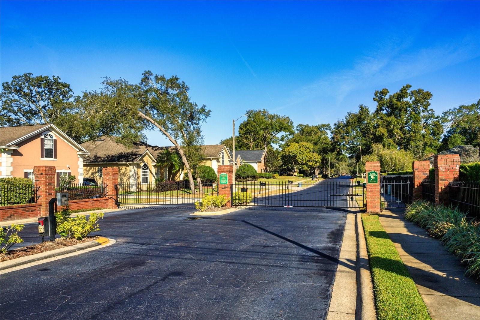 Image 39 of 40 For 1391 Shady Knoll Court