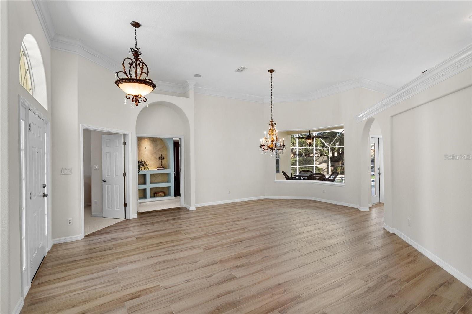 Image 6 of 40 For 1391 Shady Knoll Court