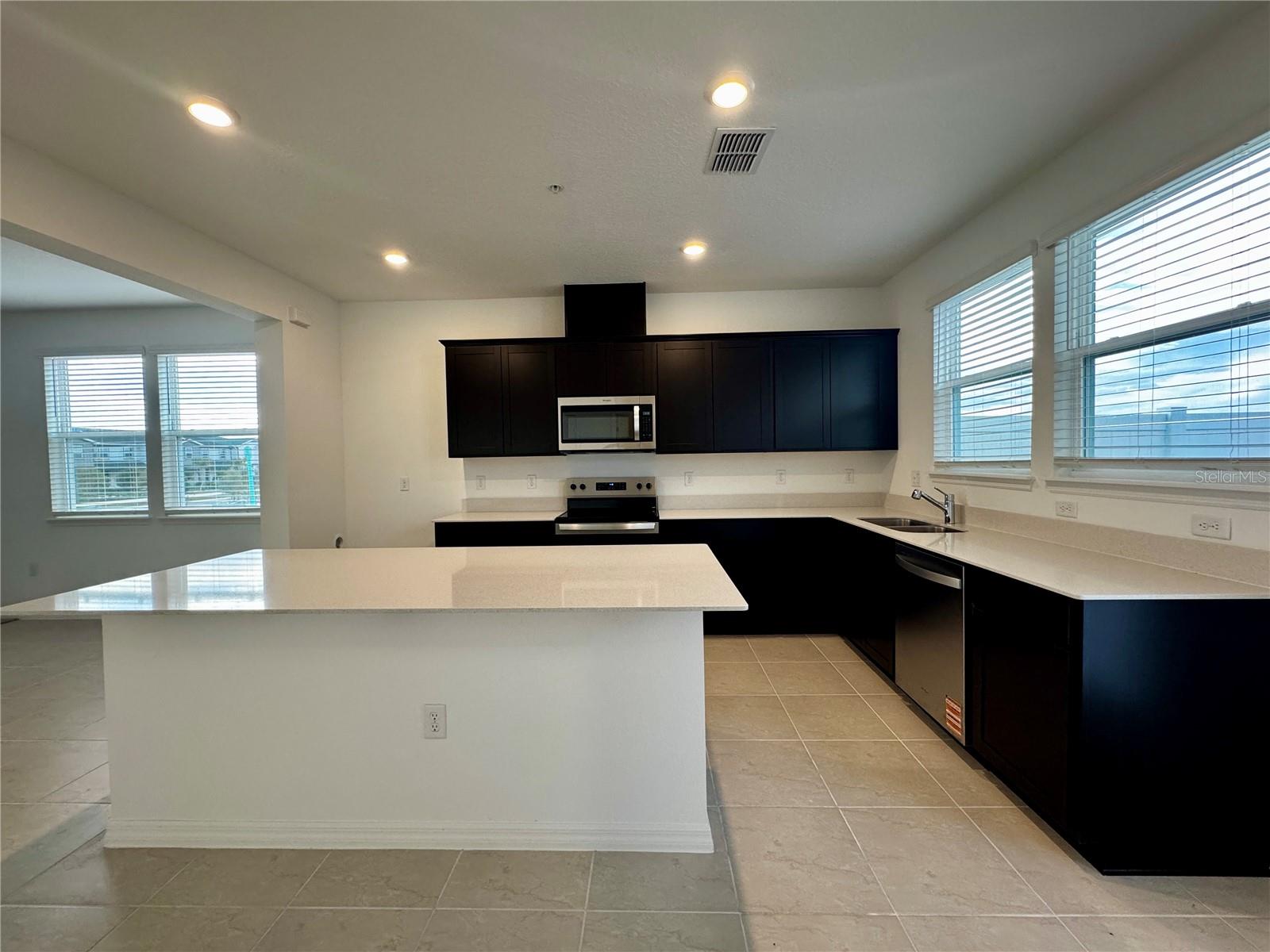 Image 10 of 36 For 4569 Orchard View Alley