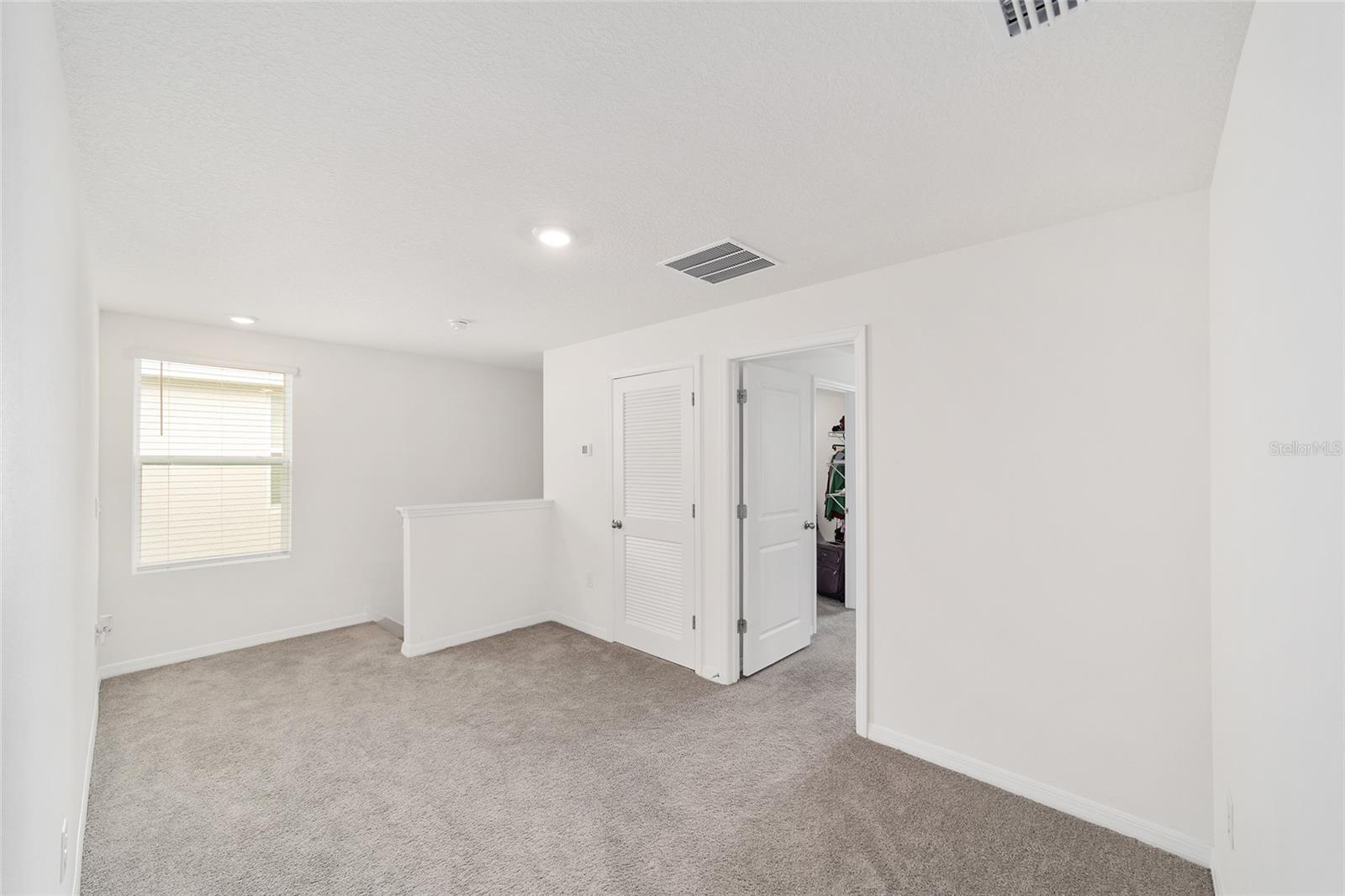 Image 25 of 51 For 8696 46th Avenue