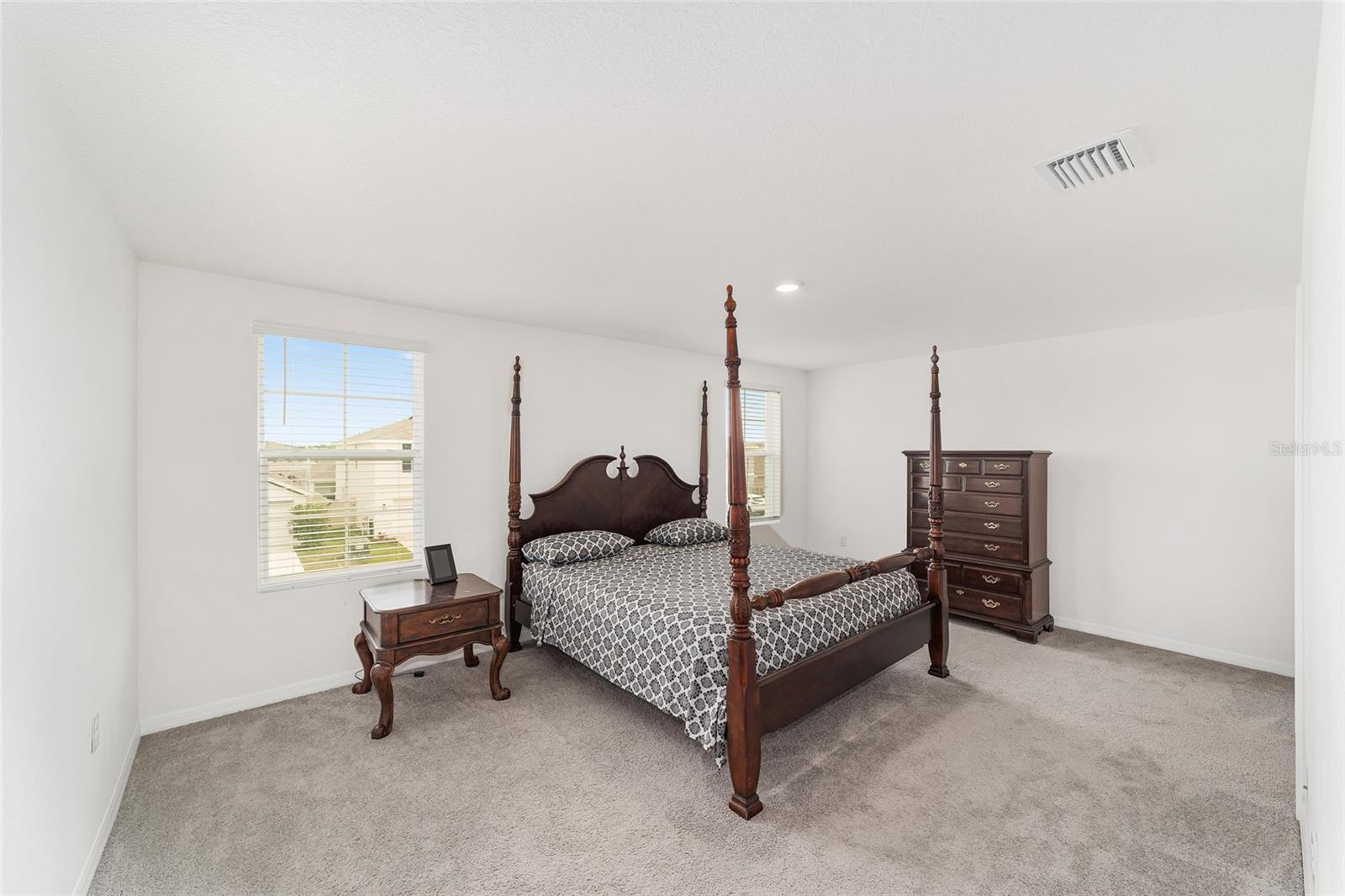 Image 26 of 51 For 8696 46th Avenue