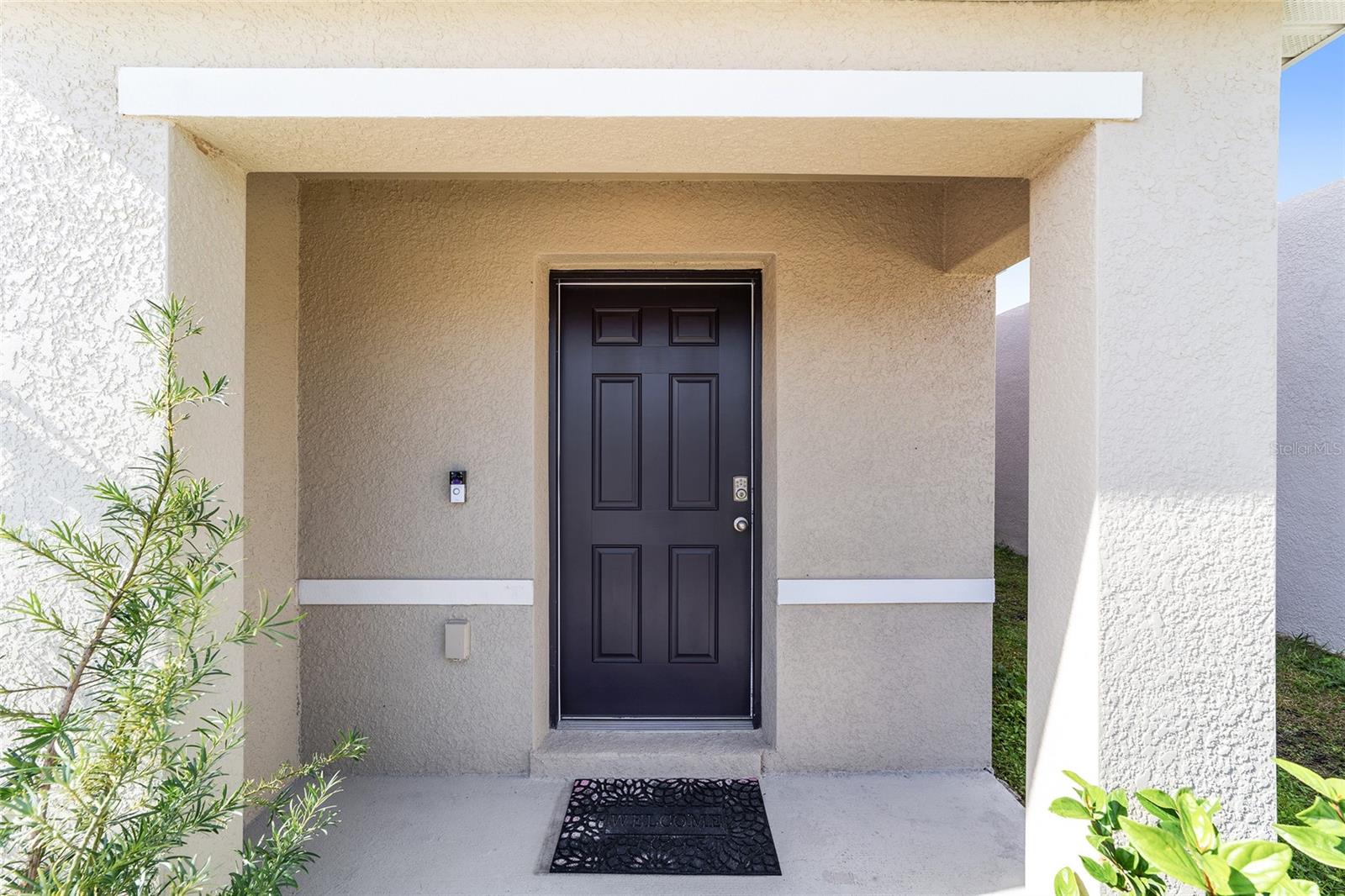 Image 5 of 51 For 8696 46th Avenue