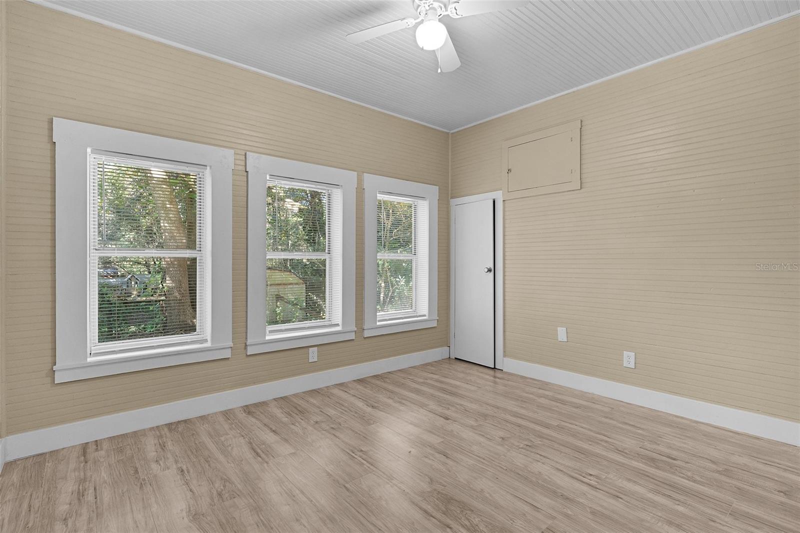 Image 12 of 37 For 2245 63rd Place