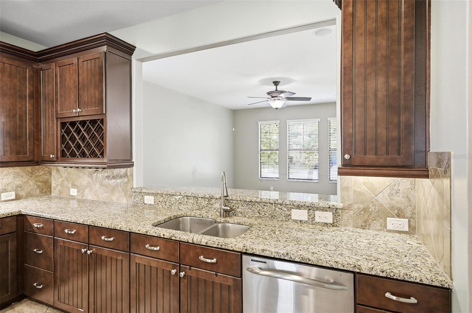 Image 19 of 70 For 1972 Fishtail Fern Way