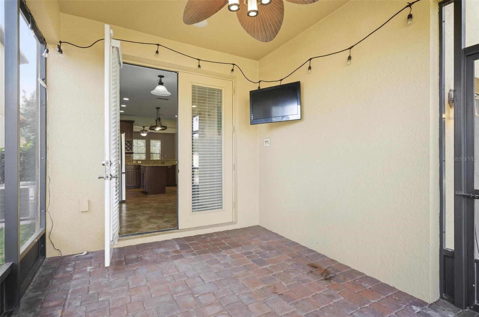 Image 29 of 70 For 1972 Fishtail Fern Way